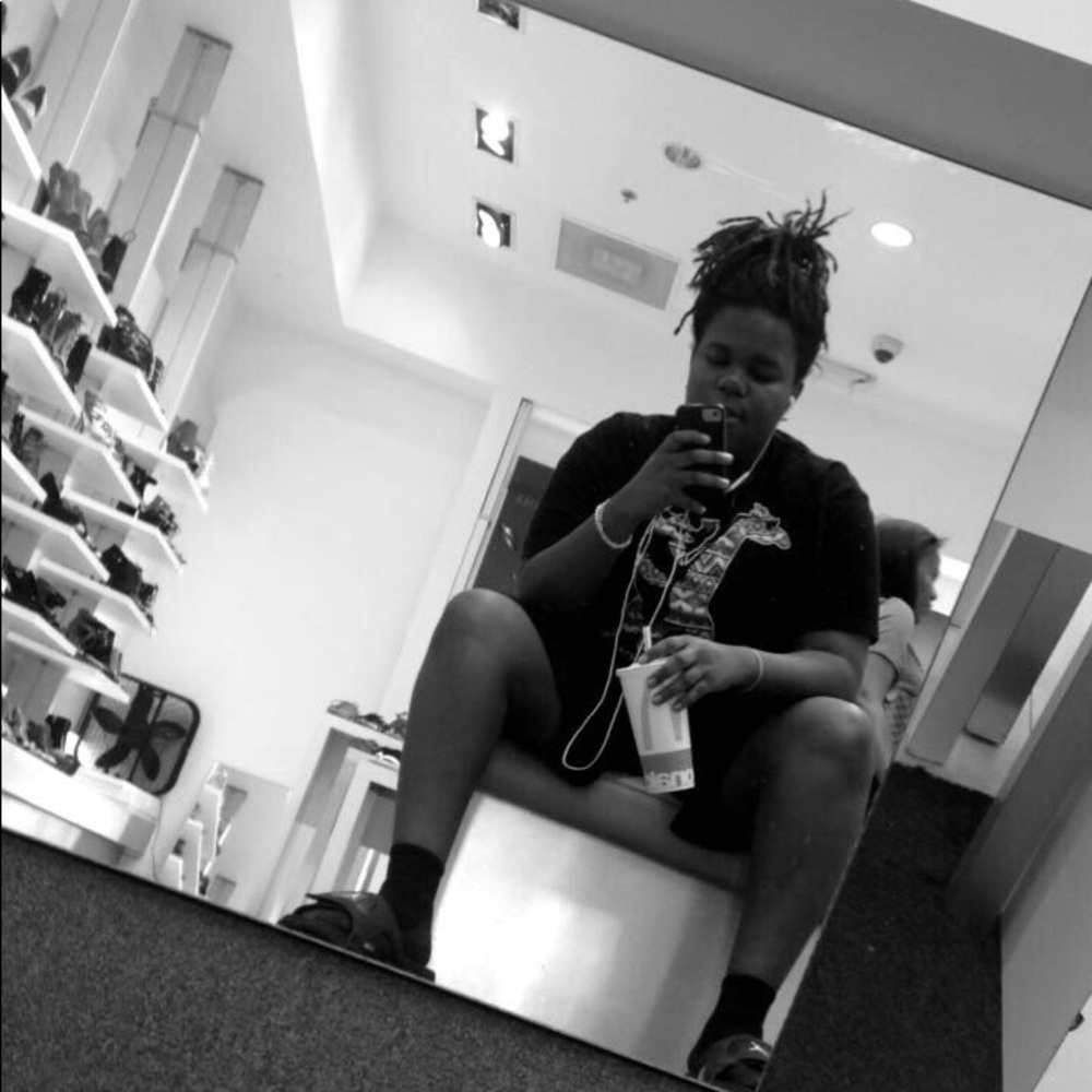 Meet your Posher, Jjay